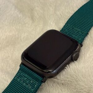 Apple Watch Series 5, 40mm with 3 watch bands and Rhinoshield bumper